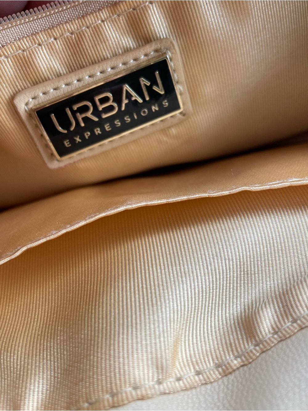 Urban Outfitters Pearl-Embellished Beige Straw Clutch - Picture 7 of 12